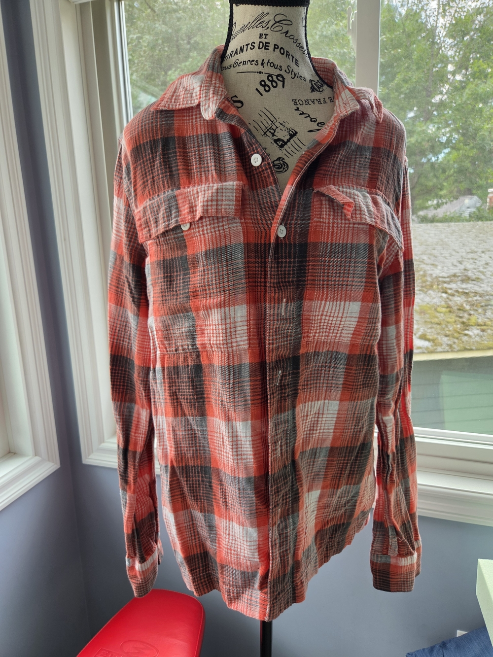 Casual Red Plaid Button-Up Shirt for Woman